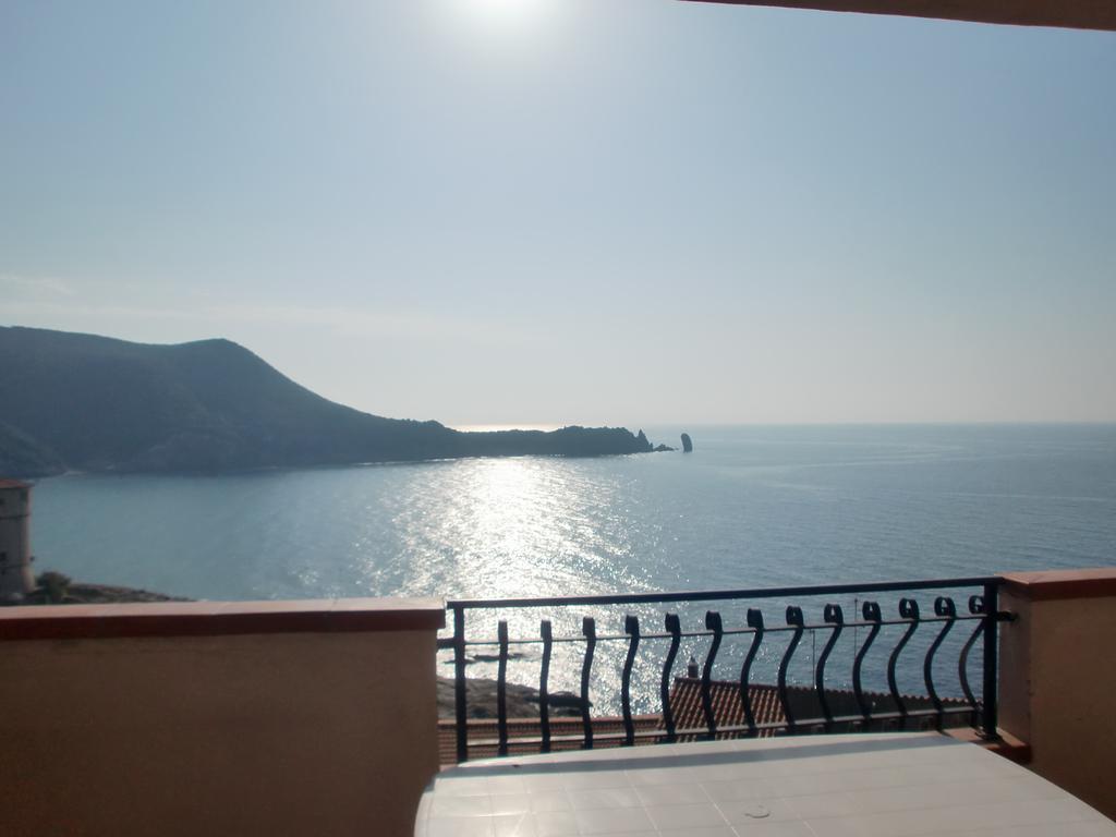 Campese Apartments Bagian luar foto